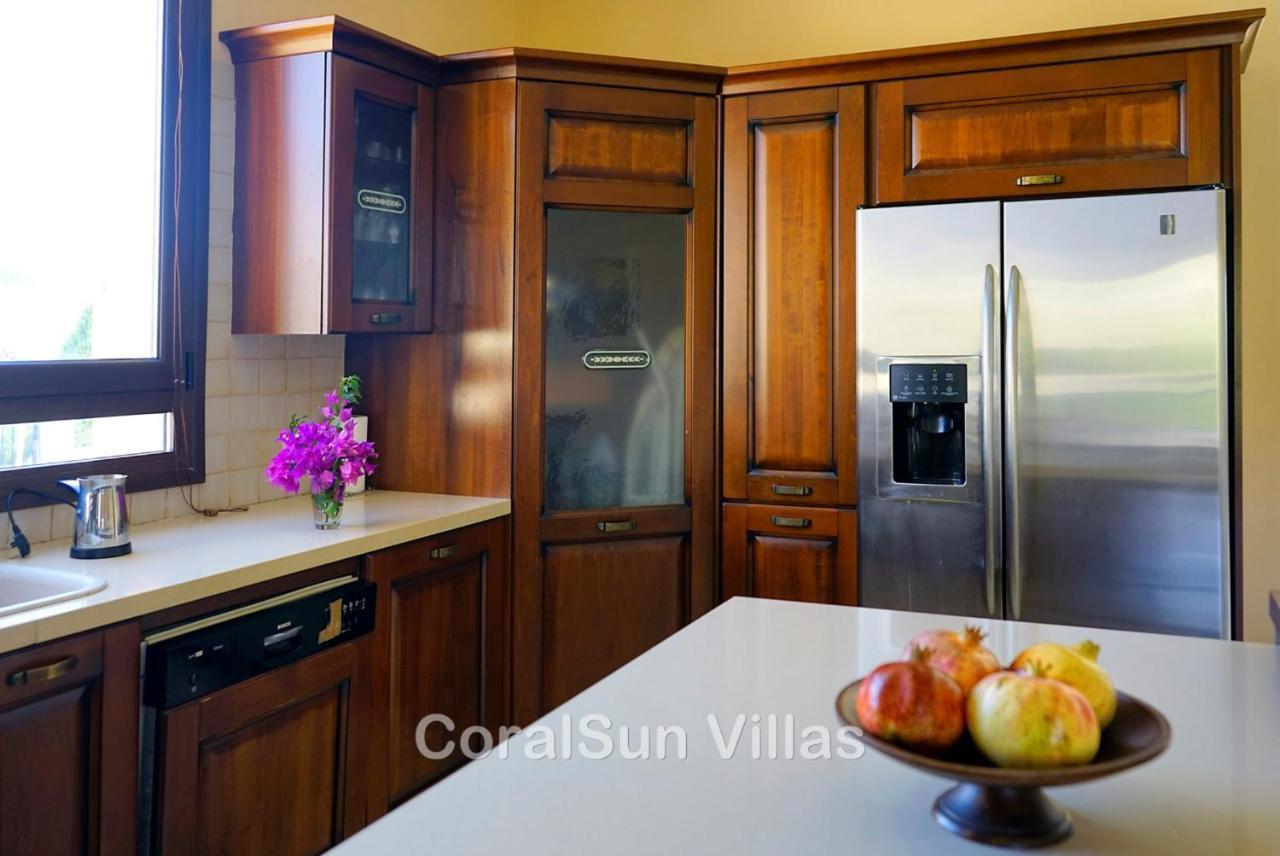 Elite Amazing Villa With Heated Pool By Coral Sun Villas Polis Exterior foto